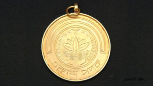 এবারের একুশে পদক কারা পাচ্ছেন