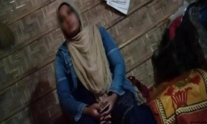 ঘরজামাইয়ের হাত ধরে পালালেন শাশুরি
