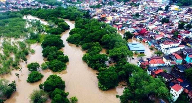 ব্রাজিলে বন্যা ও ভূমিধসে ২৪ জনের প্রাণহানি 2 ব্রাজিলে বন্যা ও ভূমিধসে ২৪ জনের প্রাণহানি