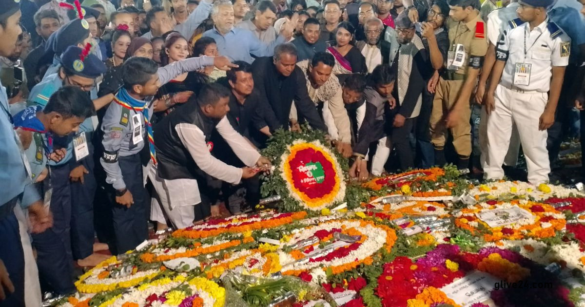 ভাষা শহীদদের স্মরণ করেছে জাতি বিনম্র শ্রদ্ধা আর ভালোবাসায়