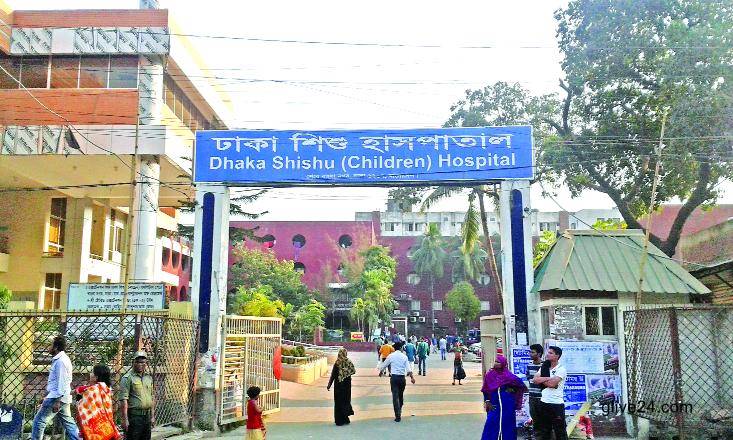 ঢাকা শিশু হাসপাতালের সামনে চোর সন্দেহে যুবককে পিটিয়ে হত্যা 1 ঢাকা শিশু হাসপাতালের সামনে চোর সন্দেহে যুবককে পিটিয়ে হত্যা