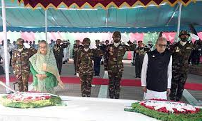 বঙ্গবন্ধুর প্রতি রাষ্ট্রপতি ও প্রধানমন্ত্রীর শ্রদ্ধা টুঙ্গিপাড়ায় 1 বঙ্গবন্ধুর প্রতি রাষ্ট্রপতি ও প্রধানমন্ত্রীর শ্রদ্ধা টুঙ্গিপাড়ায়