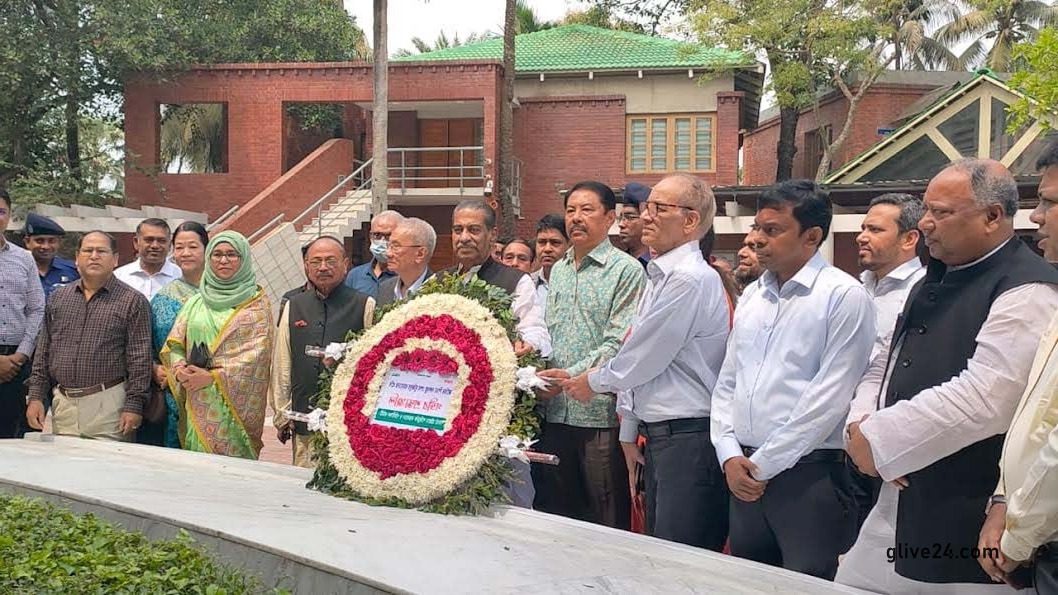 সন্ত্রাস দমনে পার্বত্য এলাকায় কাজ করছে সরকার : হাসনাত আবদুল্লাহ