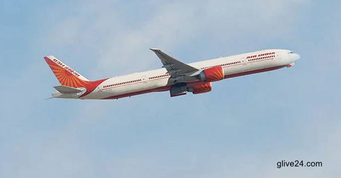 ফ্লাইটে সহযাত্রীর গায়ে প্রস্রাব করে দিলো তরুণ 2 ফ্লাইটে সহযাত্রীর গায়ে প্রস্রাব করে দিলো তরুণ