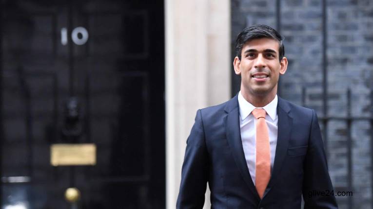 কুকুর নিয়ে নিয়ম ভেঙে টিকটকে কটাক্ষের শিকার ব্রিটেনের প্রধানমন্ত্রী 2 কুকুর নিয়ে নিয়ম ভেঙে টিকটকে কটাক্ষের শিকার ব্রিটেনের প্রধানমন্ত্রী