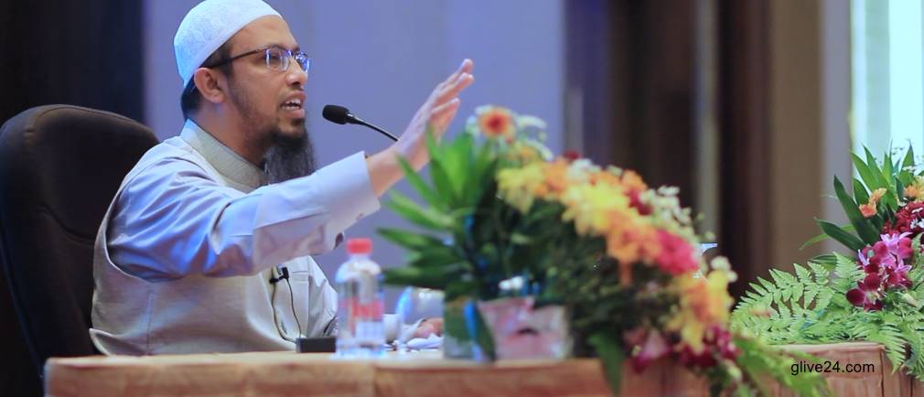 সাহরির সময় মসজিদের মাইকে ডাকাডাকি বন্ধ হওয়া উচিত: শায়খ আহমাদুল্লাহ