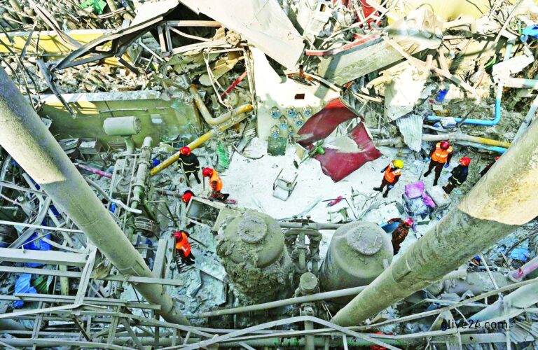 সীতাকুণ্ডে এয়ার সেপারেশন কলাম থেকে বিস্ফোরণ | সারা সপ্তাহের খবর