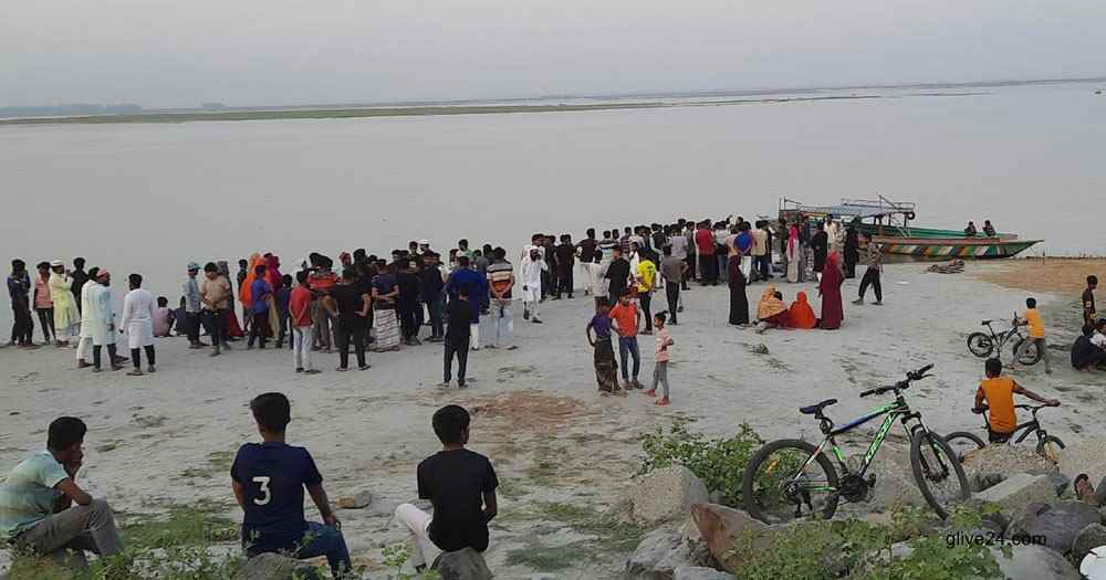 যমুনা নদীতে গোসল করতে গিয়ে কলেজ ছাত্র নিখোঁজ 1 যমুনা নদীতে গোসল করতে গিয়ে কলেজ ছাত্র নিখোঁজ