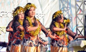 বান্দরবানে মারমা সম্প্রদায়ের সাংগ্রাই উৎসব উদ্বোধন 3 বান্দরবানে মারমা সম্প্রদায়ের সাংগ্রাই উৎসব উদ্বোধন