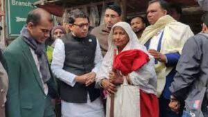 আওয়ামী লীগ অসহায় মানুষের পাশে থাকে সব সময় : পলক