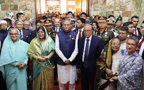 ৫২ বছরে এই প্রথম কোন রাষ্ট্রপতিকে রাষ্ট্রীয় বিদায় জানালো বঙ্গভবন