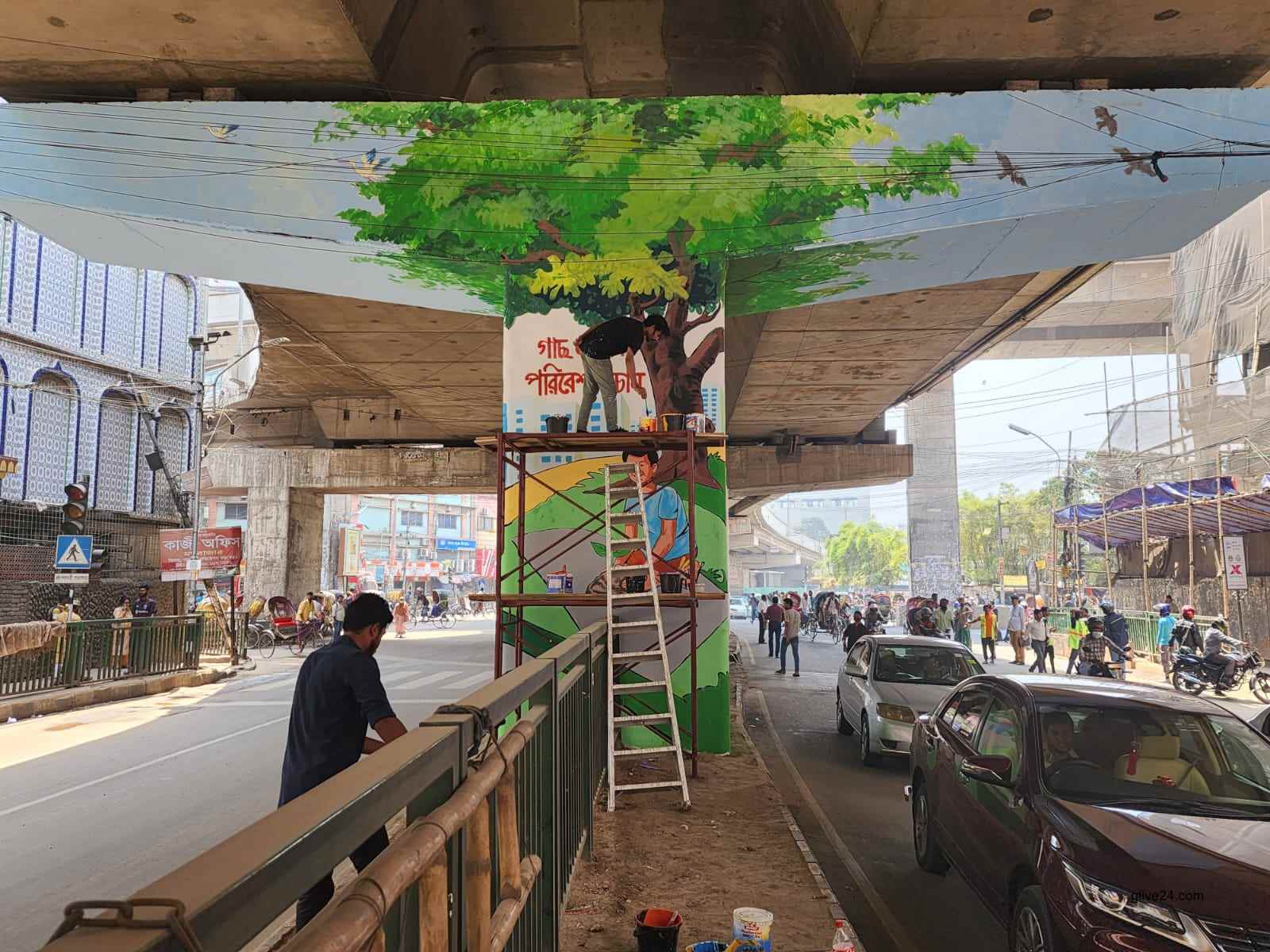 দৃষ্টিনন্দন গ্রাফিতি আর্ট যত্রতত্র পোস্টার বন্ধে সচেতনতা সৃষ্টি করবে