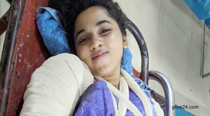 রাজধানীতে বিশ্ববিদ্যালয় ছাত্রীকে কুপিয়ে জখম