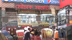 অগ্নিঝুঁকিতে রাজধানীর মৌচাক মার্কেট জানালেন ফায়ার সার্ভিস