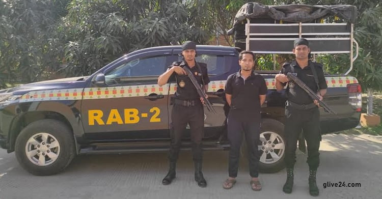 জঙ্গি সংগঠন হিযবুত তাহরীর’র শীর্ষ নেতা মাহামুদ হাসান গ্রেফতার 2 জঙ্গি সংগঠন হিযবুত তাহরীর’র শীর্ষ নেতা মাহামুদ হাসান গ্রেফতার