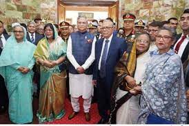 ৫২ বছরে এই প্রথম কোন রাষ্ট্রপতিকে রাষ্ট্রীয় বিদায় জানালো বঙ্গভবন