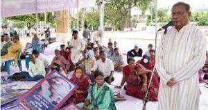 অগ্নিসন্ত্রাসী ও হুকুমদাতাদের বিচার হবে : তথ্যমন্ত্রী