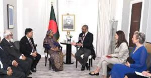 আগামী সাধারণ নির্বাচন সরকার অবাধ ও সুষ্ঠুভাবে করতে চায় : ব্রিটিশ পররাষ্ট্রমন্ত্রীকে প্রধানমন্ত্রী