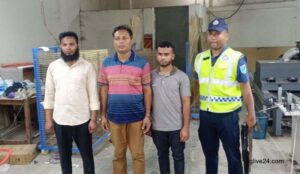 জাল টাকা তৈরি হতো পোশাক কারখানার ভিতর