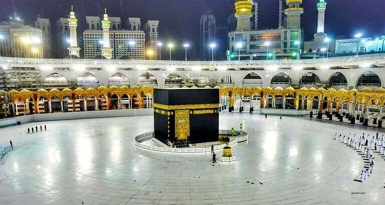 প্রচণ্ড গরমেও কাবার শীতল থাকার রহস্য