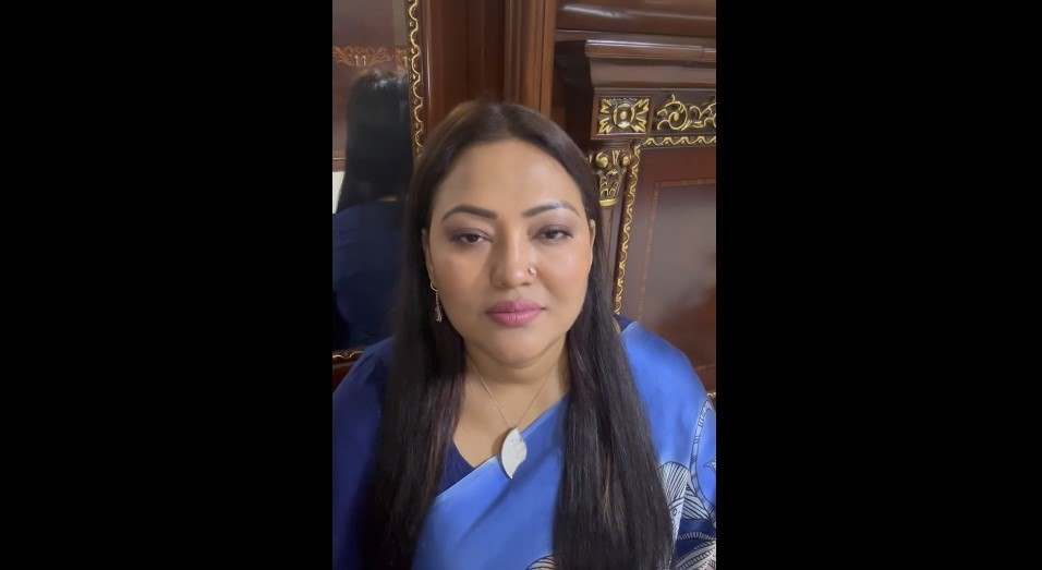 বৈদ্যুতিক মিটার দেওয়ার জায়গা এখন আর খুঁজে পাওয়া যায়না মমতাজ বৈদ্যুতিক মিটার দেওয়ার জায়গা এখন আর খুঁজে পাওয়া যায়না: মমতাজ