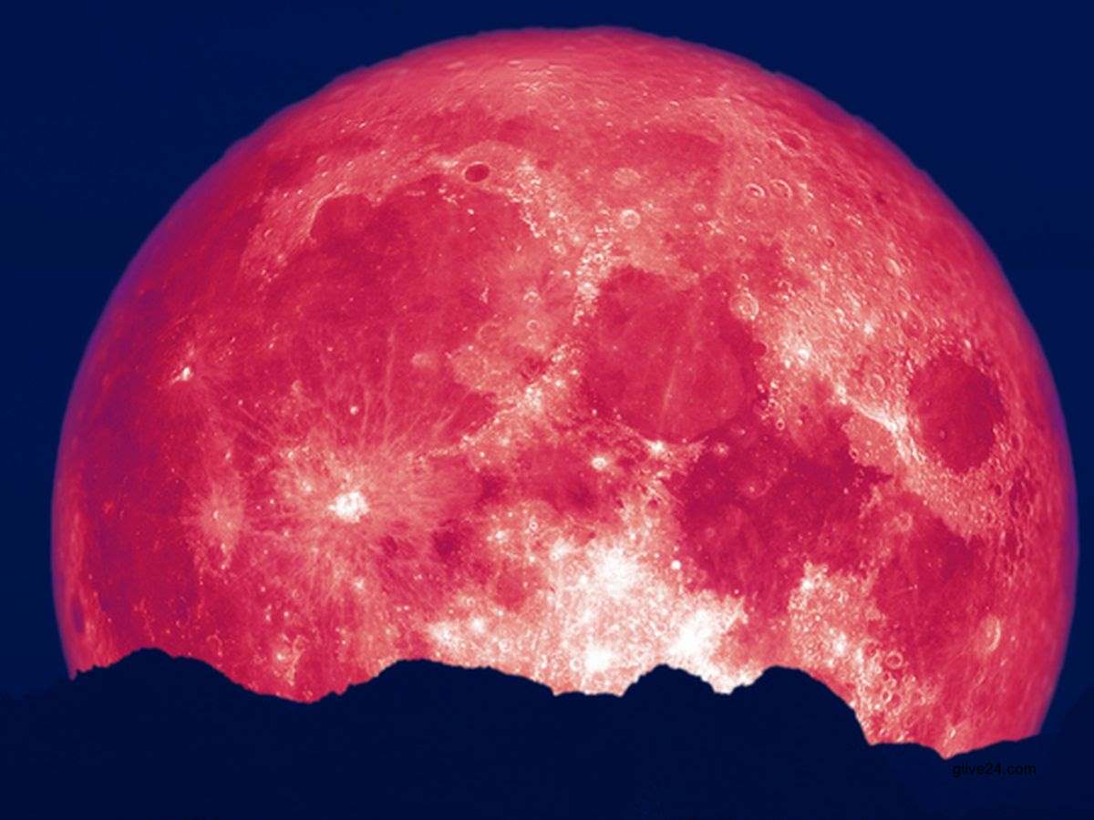 জ্যৈষ্ঠ পূর্ণিমায় বিশ্বের নানা প্রান্তের আকাশে দেখা মিলছে উজ্জ্বল স্ট্রবেরি মুন