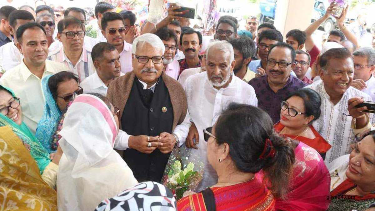 জামায়াত নেতার বাড়িতে মধ্যাহ্নভোজ অংশ নেন ডেপুটি স্পিকারসহ সংসদ সদস্যরা 1 %E0%A6%9C%E0%A6%BE%E0%A6%AE%E0%A6%BE%E0%A6%AF%E0%A6%BC%E0%A6%BE%E0%A6%A4 %E0%A6%A8%E0%A7%87%E0%A6%A4%E0%A6%BE%E0%A6%B0 %E0%A6%AC%E0%A6%BE%E0%A6%A1%E0%A6%BC%E0%A6%BF%E0%A6%A4%E0%A7%87 %E0%A6%AE%E0%A6%A7%E0%A7%8D%E0%A6%AF%E0%A6%BE%E0%A6%B9%E0%A7%8D%E0%A6%A8%E0%A6%AD%E0%A7%8B%E0%A6%9C %E0%A6%85%E0%A6%82%E0%A6%B6 %E0%A6%A8%E0%A7%87%E0%A6%A8 %E0%A6%A1%E0%A7%87%E0%A6%AA%E0%A7%81%E0%A6%9F%E0%A6%BF %E0%A6%B8%E0%A7%8D%E0%A6%AA%E0%A6%BF%E0%A6%95%E0%A6%BE%E0%A6%B0%E0%A6%B8%E0%A6%B9 %E0%A6%B8%E0%A6%82%E0%A6%B8%E0%A6%A6 %E0%A6%B8%E0%A6%A6%E0%A6%B8%E0%A7%8D%E0%A6%AF%E0%A6%B0%E0%A6%BE %E0%A7%A7 জামায়াত নেতার বাড়িতে মধ্যাহ্নভোজ অংশ নেন ডেপুটি স্পিকারসহ সংসদ সদস্যরা