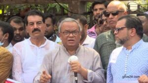 অবৈধ সরকার ক্ষমতায় থাকলে দেশের অস্তিত্ব থাকবে না: রিজভী
