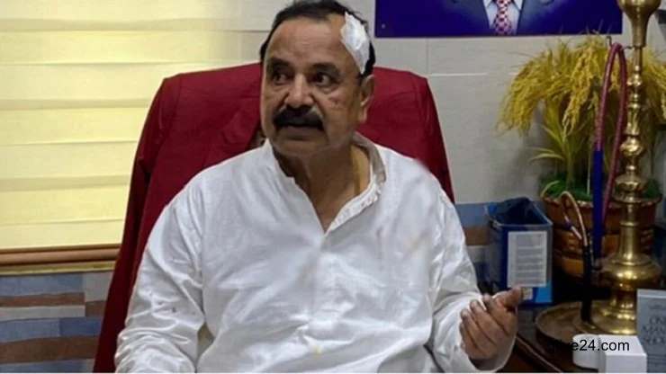 গয়েশ্বরের সঙ্গে দেখা করেছেন মির্জা ফখরুল 2 গয়েশ্বরের সঙ্গে দেখা করেছেন মির্জা ফখরুল