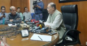 জাতীয় নির্বাচনের আগে উপনির্বাচনে ভোটার কম হওয়াই স্বাভাবিক : তথ্যমন্ত্রী