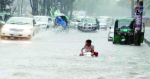 টানা বৃষ্টিতে দুর্ভোগ নগরবাসীর 1 টানা বৃষ্টিতে দুর্ভোগ নগরবাসীর