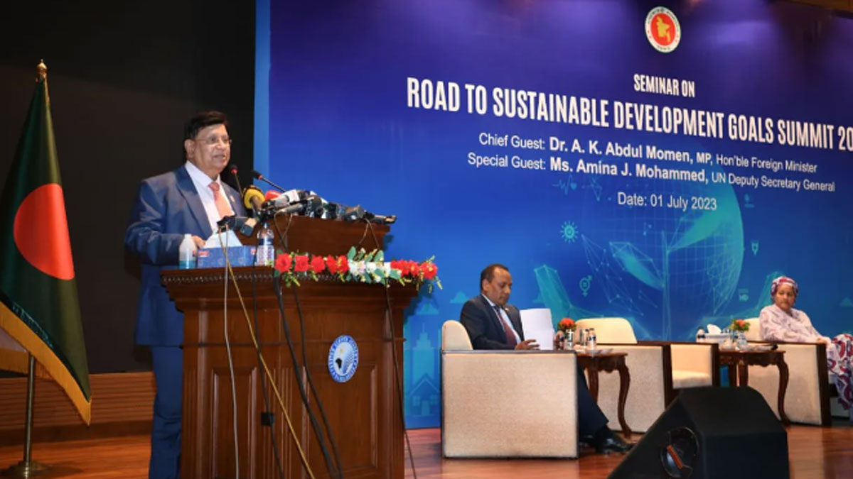 বড় আর্থিক সহায়তা ছাড়া এসডিজি অর্জিত হবে না : মোমেন