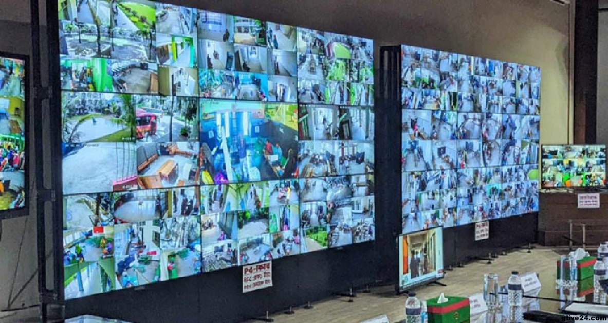 সিসি ক্যামেরায় মনিটরিং হচ্ছে ঢাকা ১৭ আসনের উপনির্বাচন