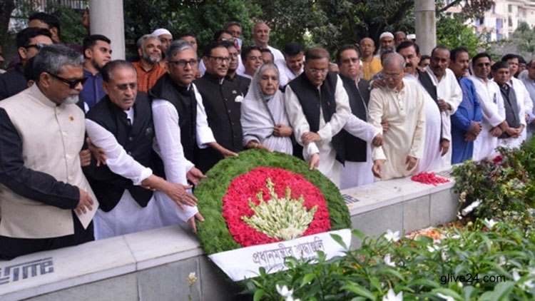 শেখ কামালের সমাধিতে আওয়ামী লীগের শ্রদ্ধা ১ শেখ কামালের সমাধিতে আওয়ামী লীগের শ্রদ্ধা