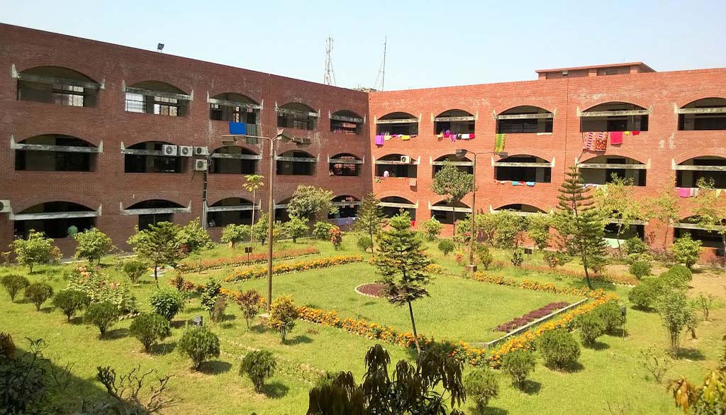 সোহরাওয়ার্দী হাসপাতালে রোগীকে শ্লীলতাহানির অভিযোগ 2 সোহরাওয়ার্দী হাসপাতালে রোগীকে শ্লীলতাহানির অভিযোগ