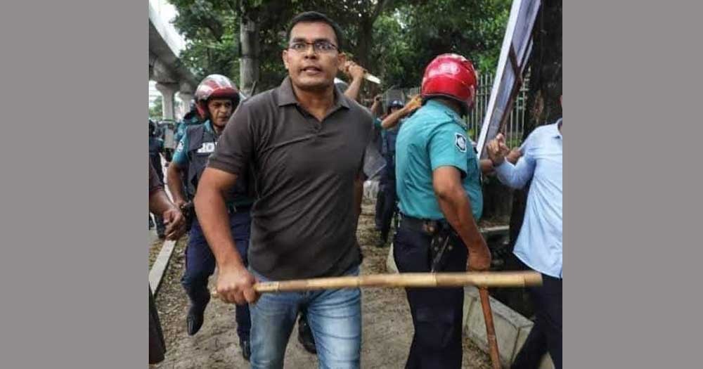 এডিসি হারুনের মারধরের শিকার হয়েছেন অনেকে!