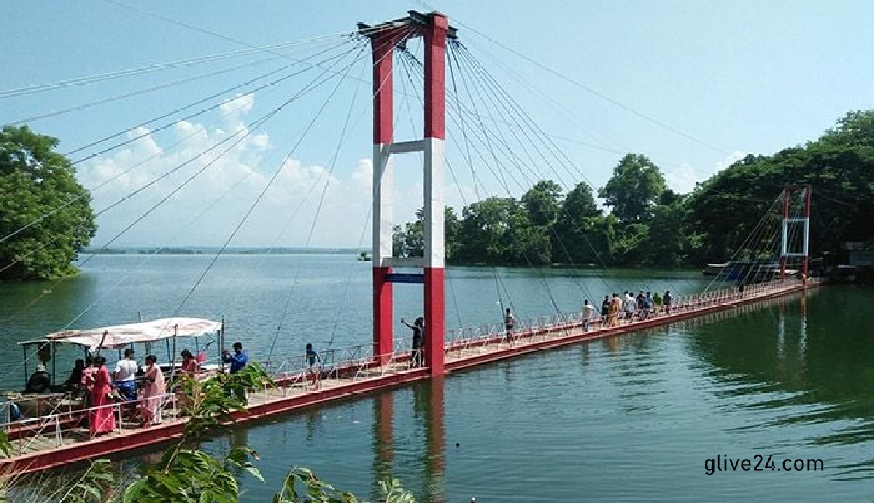 রাঙামাটির ঝুলন্ত সেতু ৪৫ দিন পর ভেসে উঠল