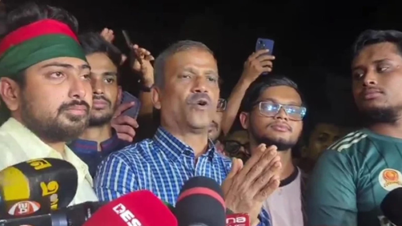 শুধু অভ্যুত্থান নয়, রাষ্ট্র গঠনের নেতাও পেয়ে গেছি: আসিফ নজরুল