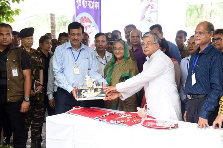 ইয়াহিয়া মাহমুদ এর দুর্নিতী