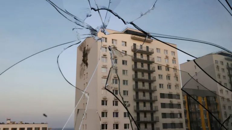 মস্কোতে ইউক্রেনীয় ড্রোন হামলায় নিহত ১, আহত ৩