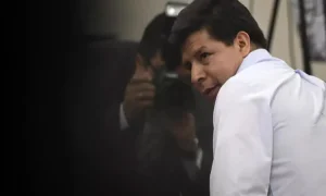 বিদ্রোহের অভিযোগে বিচারের মুখোমুখি পেরুর ‘প্রথম দরিদ্র প্রেসিডেন্ট’ কাস্তিলো
