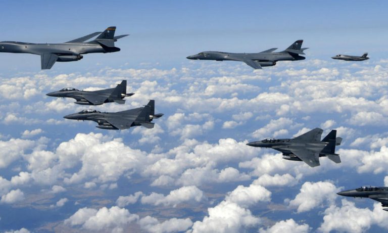 দক্ষিণ কোরিয়ায় যুদ্ধবিমান থেকে ভুলবশত ফেলা বোমা, আহত কয়েকজন বেসামরিক নাগরিক