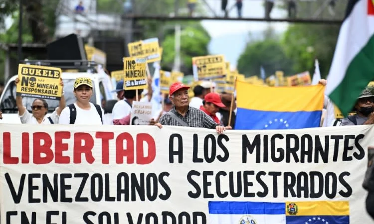 সালভাদরের আদালতে অভিবাসীদের মুক্তির আবেদন আইনজীবীদের 1 সালভাদরের আদালতে অভিবাসীদের মুক্তির আবেদন আইনজীবীদের