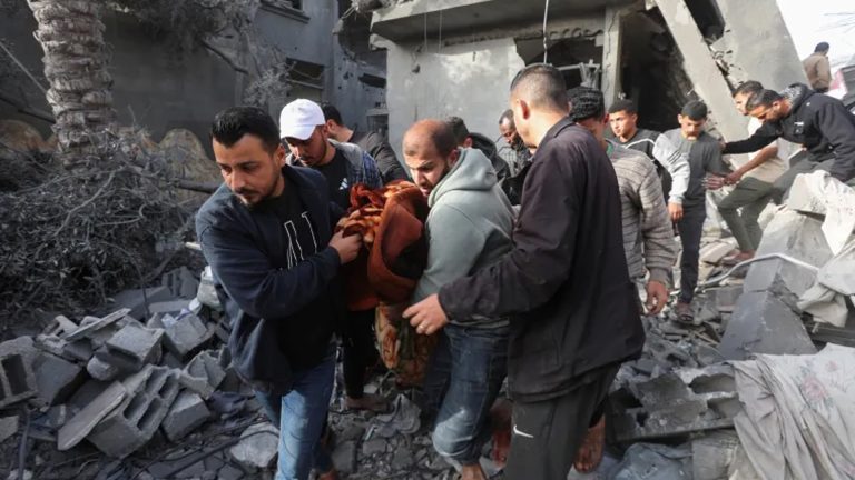 ইসরাইলি হামলায় গাজায় ১৯ জন নিহত: বেসামরিক উদ্ধার সংস্থা