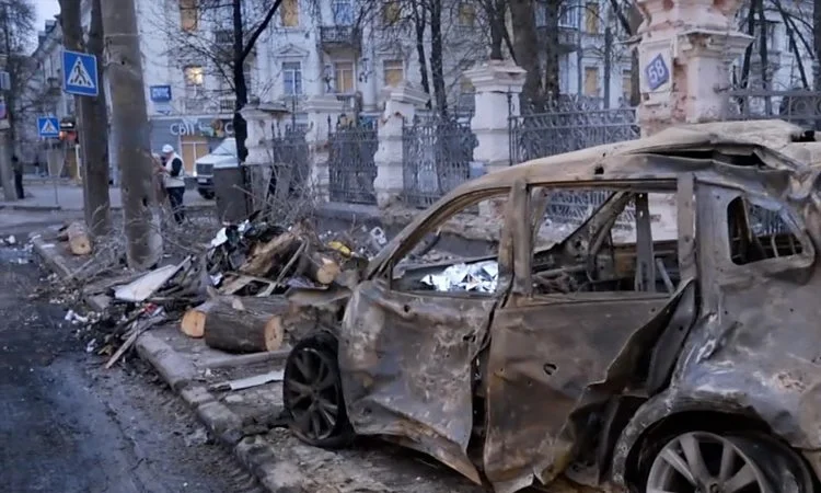 ট্রাম্পের মন্তব্যের কয়েক ঘণ্টা পরই কিয়েভে রাশিয়ার ক্ষেপণাস্ত্র হামলা