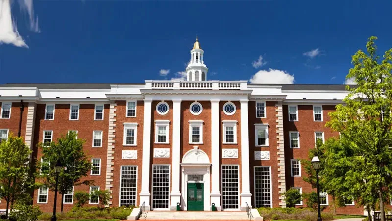 ফেডারেল সহায়তা বন্ধে ট্রাম্প প্রশাসনের সিদ্ধান্তের বিরুদ্ধে হার্ভার্ডের মামলা