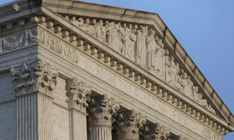 যুদ্ধকালীন আইন প্রয়োগে বাধা নেই: বহিষ্কার নিষিদ্ধের আদেশ প্রত্যাহার সুপ্রিম কোর্টের