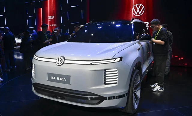 শুল্ক জটিলতার মাঝেও সাংহাইয়ে শুরু হচ্ছে বৈদ্যুতিক গাড়ির প্রদর্শনী ‘অটো সাংহাই’