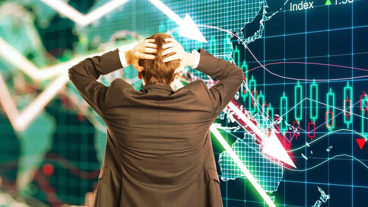 হংকং শেয়ারবাজারে বড় ধরনের ধস, সূচক পড়েছে ৩ শতাংশের বেশি