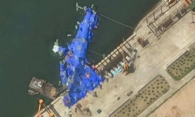 উত্তর কোরিয়ায় যুদ্ধজাহাজ উদ্বোধনী দুর্ঘটনায় আরও এক কর্মকর্তা গ্রেপ্তার